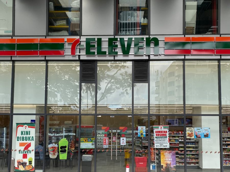 7-Eleven at Tropicana 218