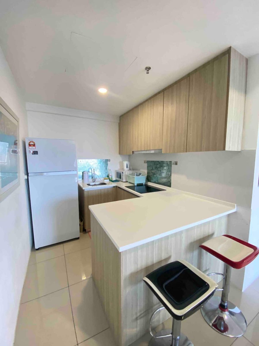 Modern and Minimal Triple Room photo 6